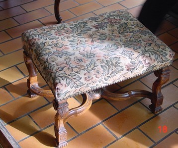 tabouret bas louis XIV